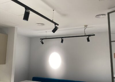 INSTALACIONES OFICINA EN EDIFICIO INSUR